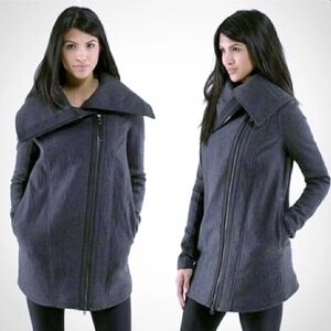 Lululemon Athletica VIRASANA BLANKET WRAP HEATHERED Charcoal COAT IN SIZE 6